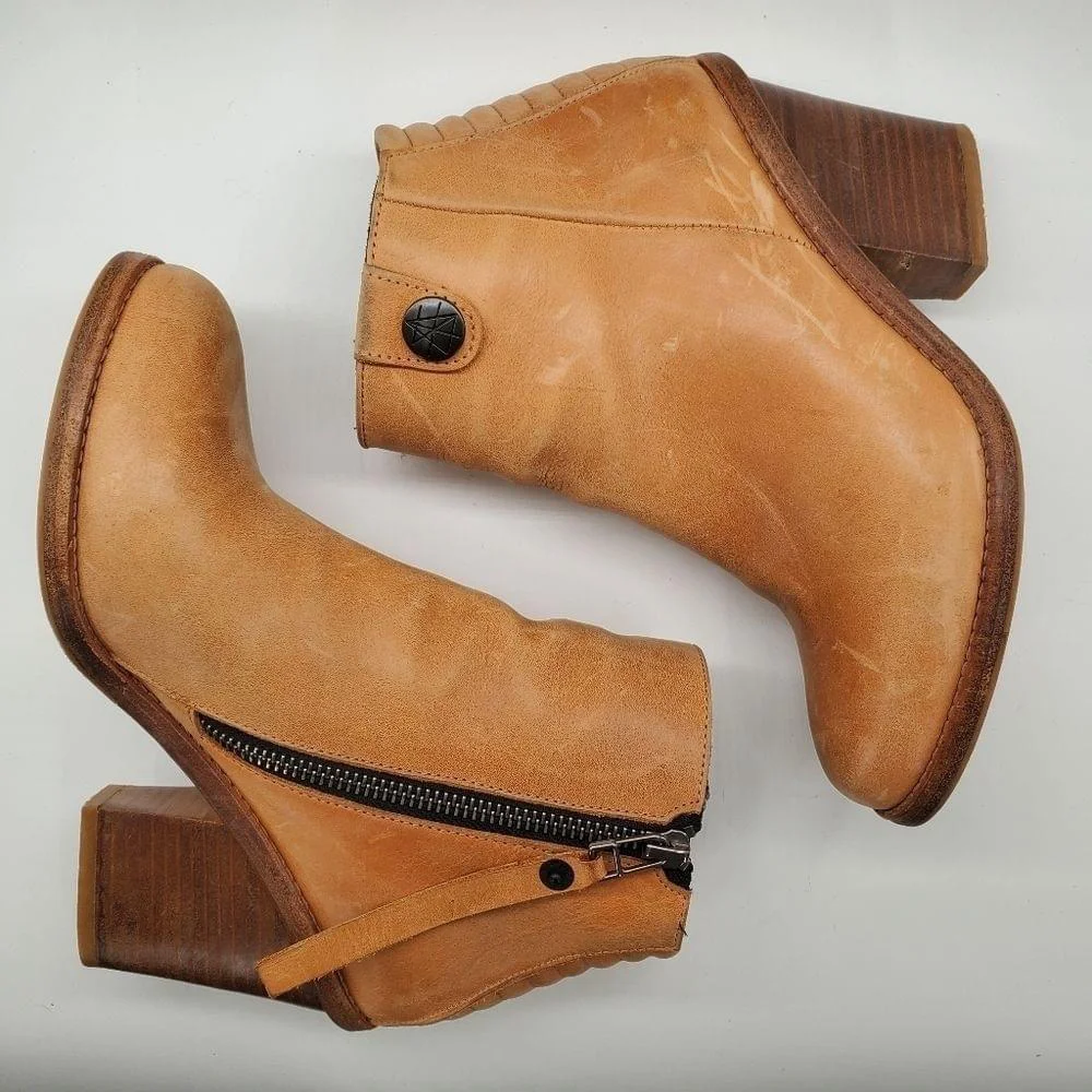 Surface To Air Tan Leather Stacked Block Side-Zip Almond Toe Ankle Boots